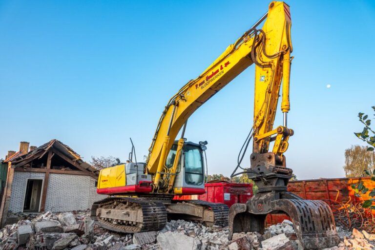 demolition contractor